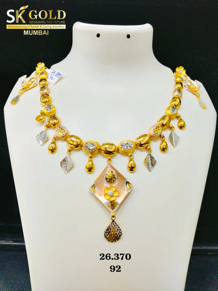 22kt Flora Necklace