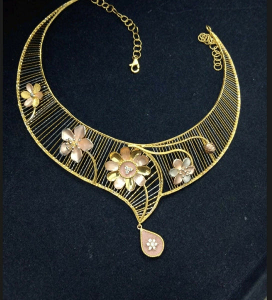 Flora Fusion Necklace
