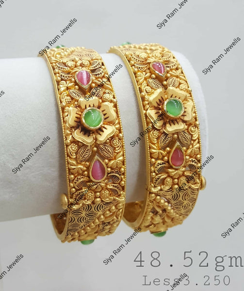 Kundan Antique Bangles