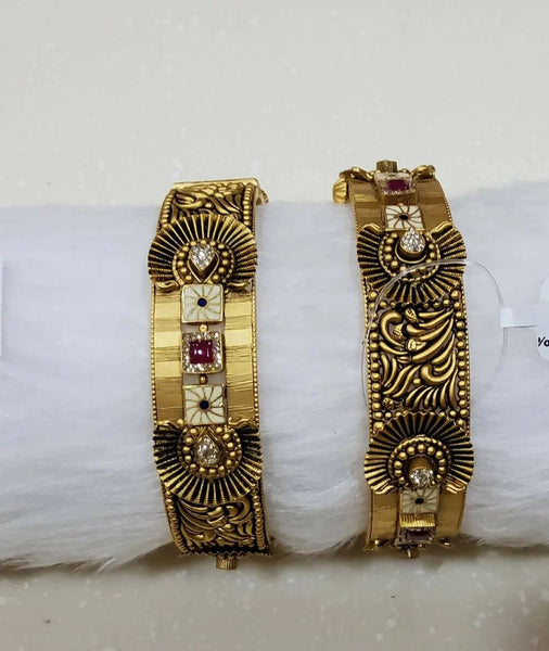 Kundan Antique Bangles