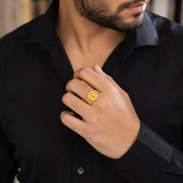 Imperial Currency Motif Gold Gents Ring