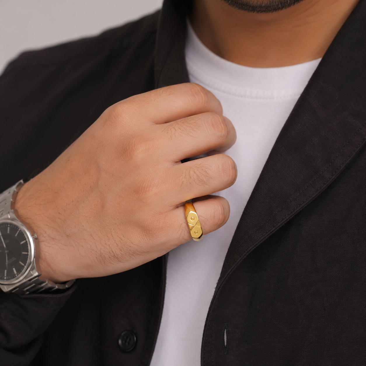 Geometric Pattern Gold Gents Ring – Modern Square Statement Design