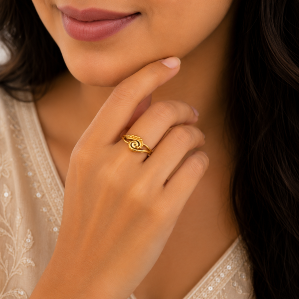 Elegant Evil Eye Gold Ladies Ring – Protective Charm Inspired Design