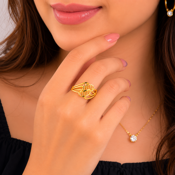 Modern Geometric Gold Ladies Ring – Elegant Openwork Statement Design