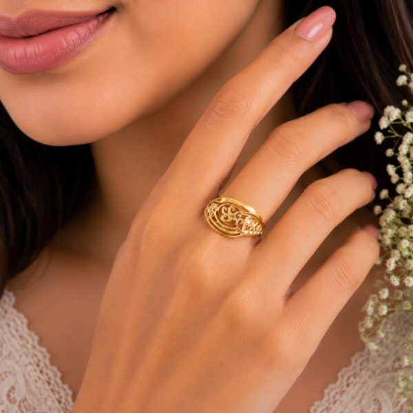 Elegant Swirl Filigree Designer Ladies Ring