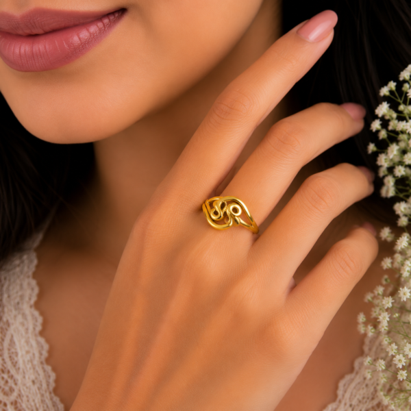 Elegant Twin Swirl Designer Ladies Ring