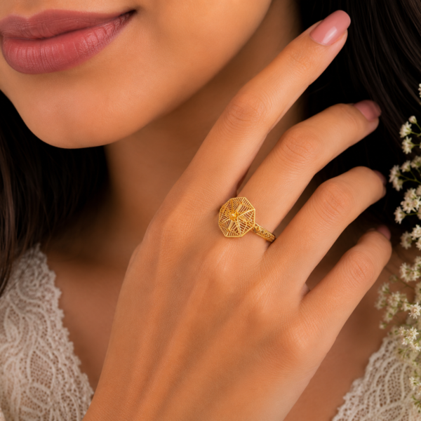 Geometric Sunburst Designer Ladies Ring