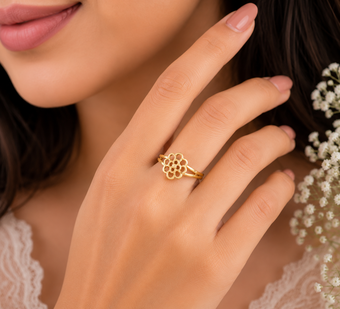 Charming Blossom Flower Designer Ladies Ring