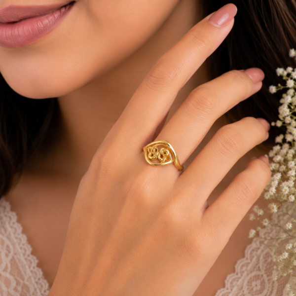 Elegant Rose Swirl Designer Ladies Ring