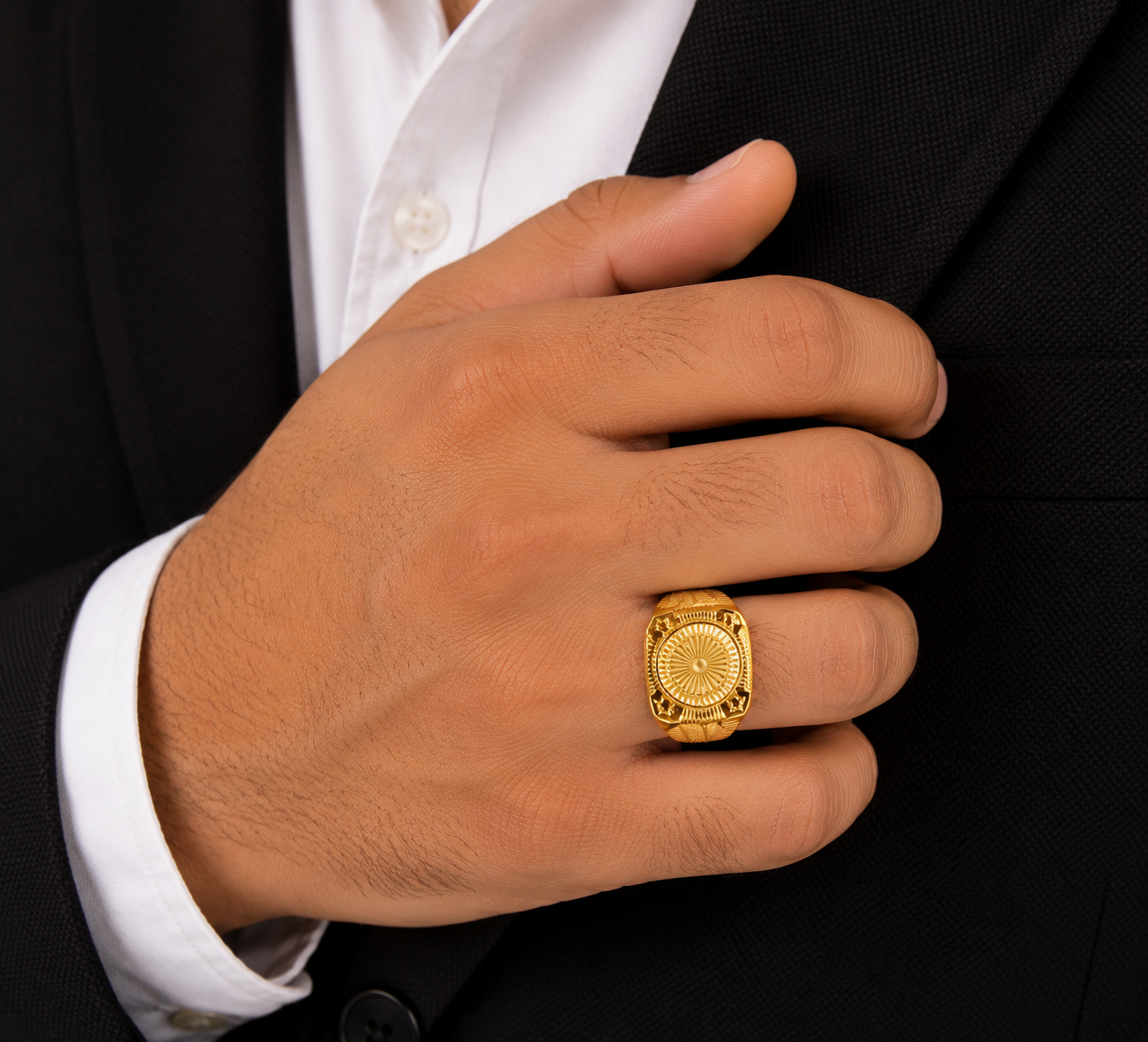 Royal Sunburst Shield Designer Gents Ring