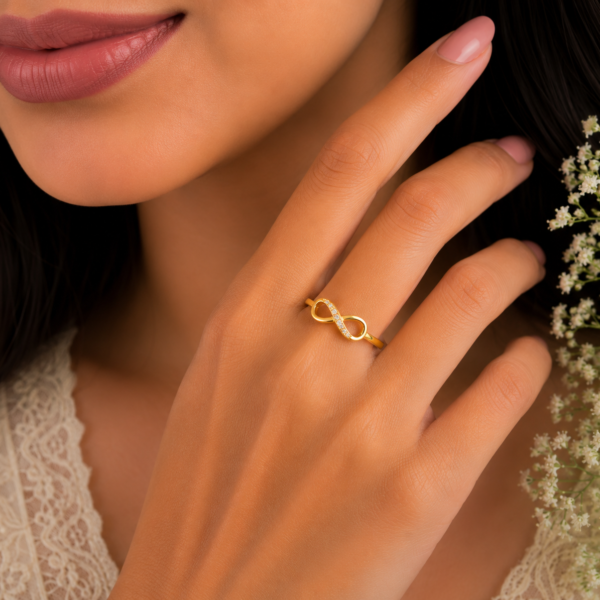 Elegant Infinity Sparkle Ladies Ring