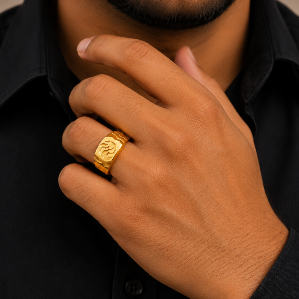 Imperial Swirl Signet Gents Ring