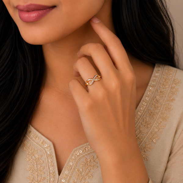 Elegant Infinity Stone Gold Ring with Timeless Designer Pattern