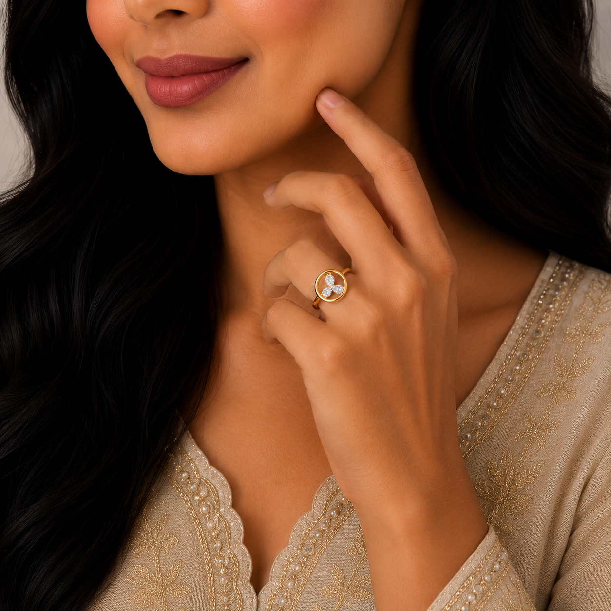 Elegant Clover Sparkle Gold Ring with Minimalist Designer Finish
