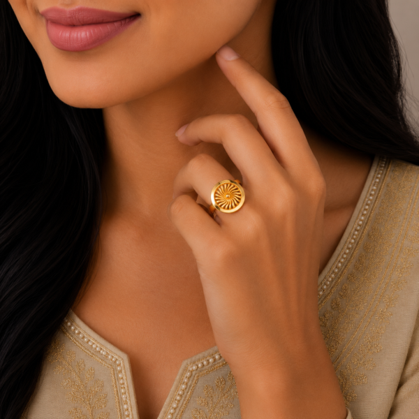Elegant Sunburst Disc Gold Ring with Artistic Designer Pattern
