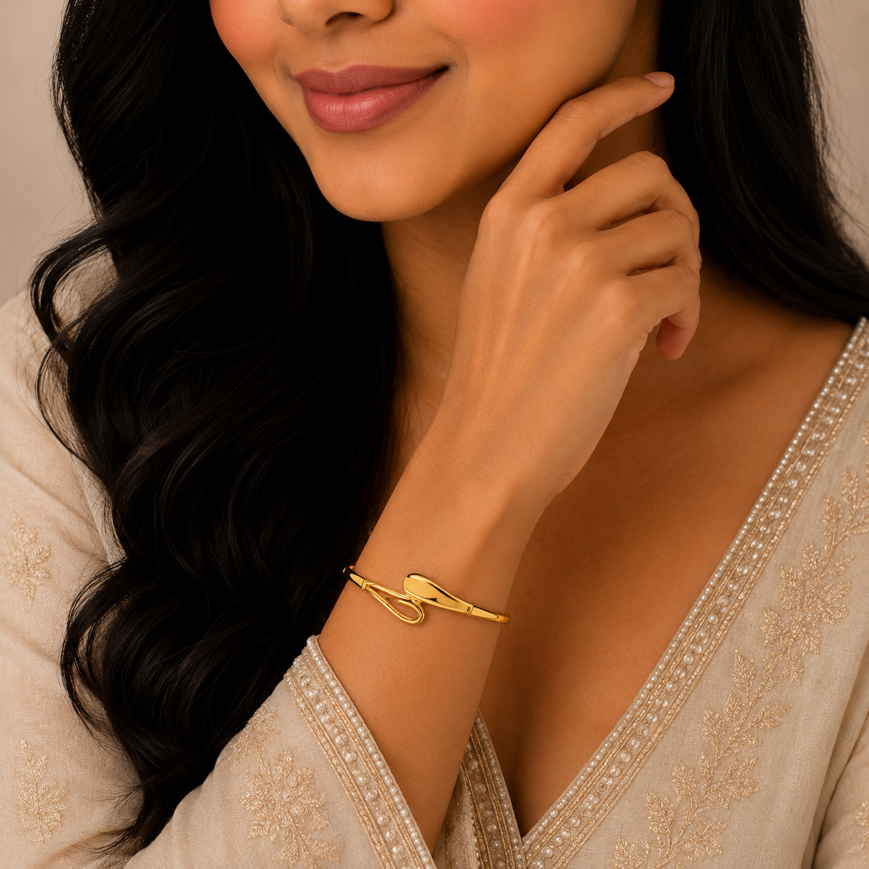 Elegant Minimal Wave Gold Kada with Contemporary Designer Finish