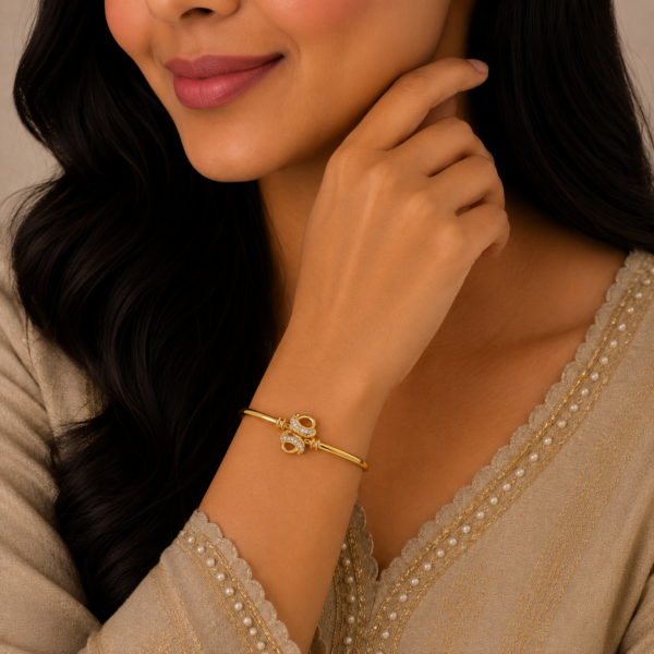 Elegant Infinity Sparkle Flexi Gold Kada with Luxury Designer Finish
