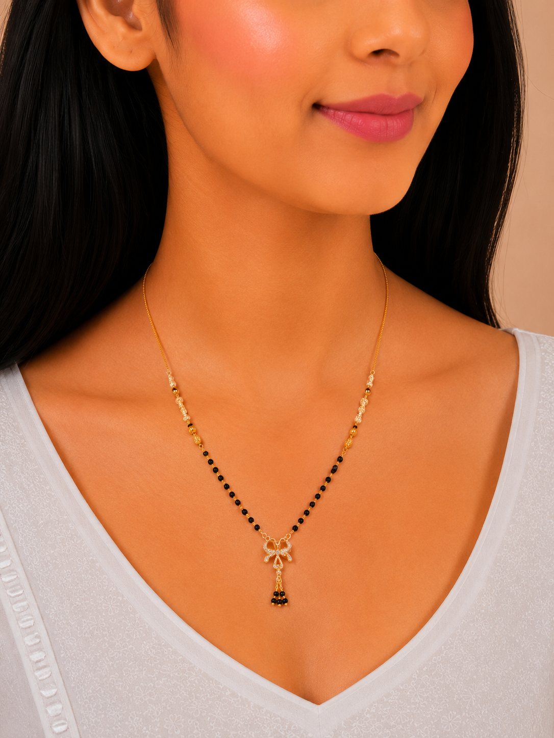 Traditional Pendant Short Gold Mangalsutra Necklace for Women