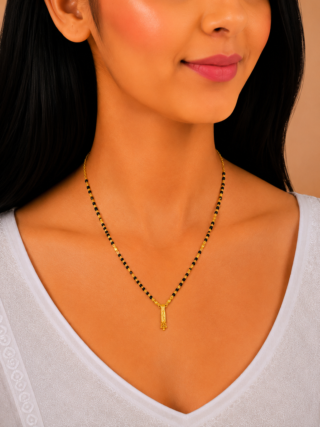 Elegant Drop Pendant Short Gold Mangalsutra Necklace for Women