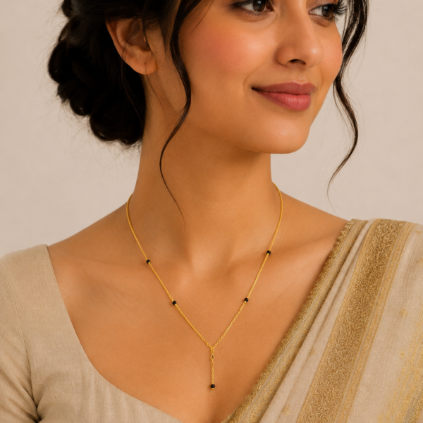 Modern Short Gold Mangalsutra with Sleek Vertical Pendant
