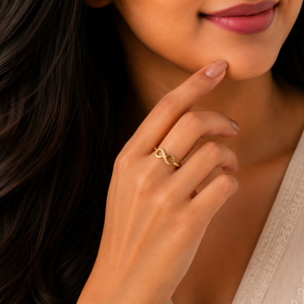 Elegant Infinity Stone Gold Ladies Ring with Modern Designer Finish