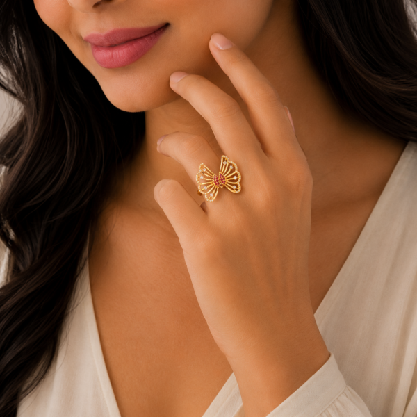 Elegant Butterfly Stone Gold Ladies Ring